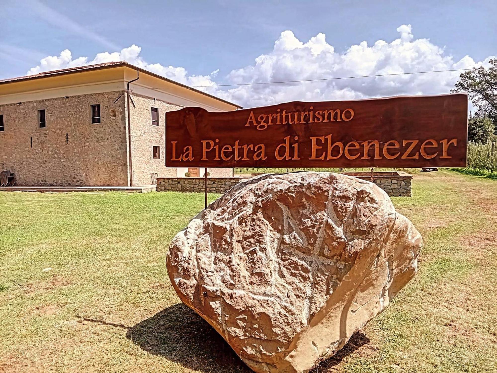 La Pietra Di Ebenezer Villa Filetto  Exterior photo